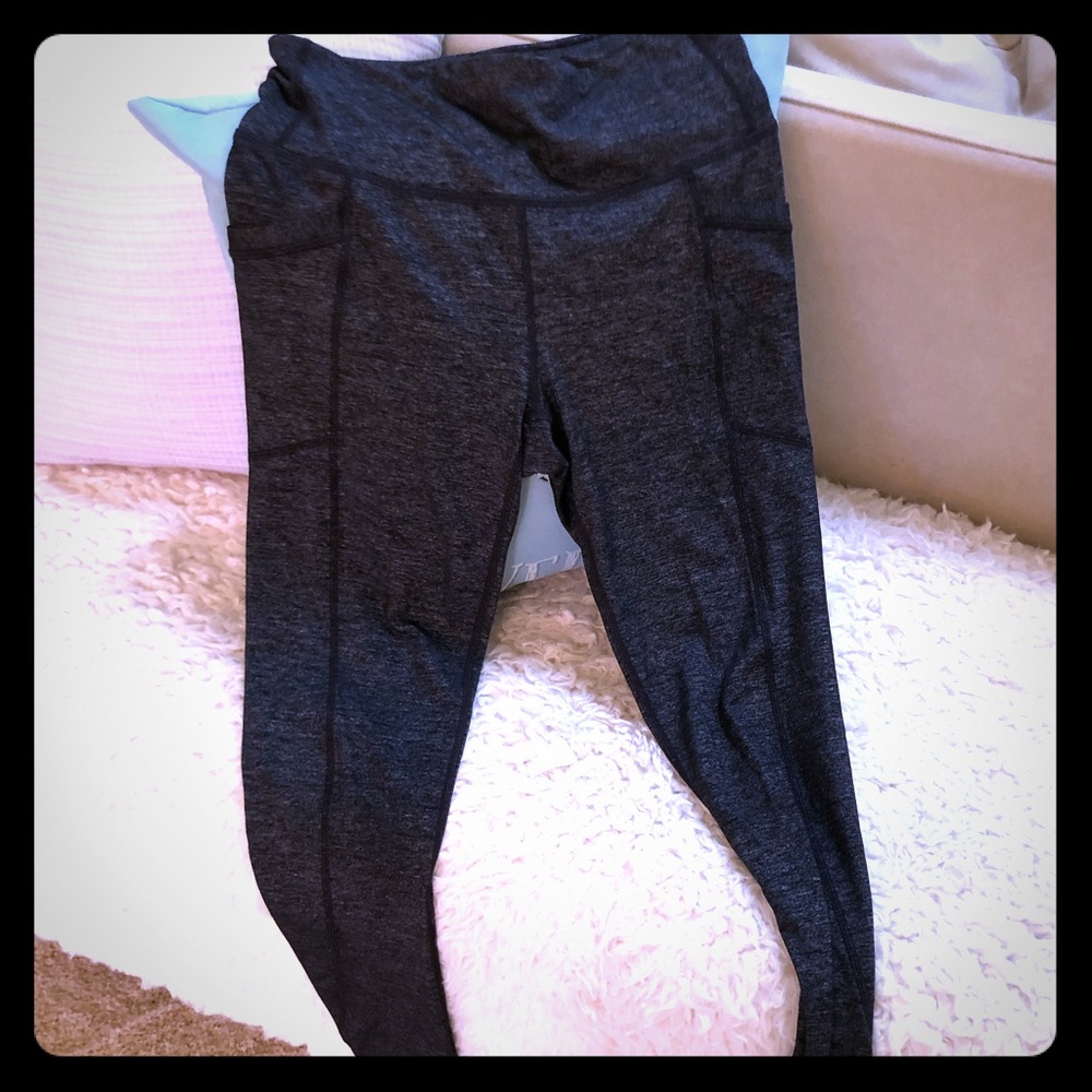 Athleta Black Heather Chaturanga tight